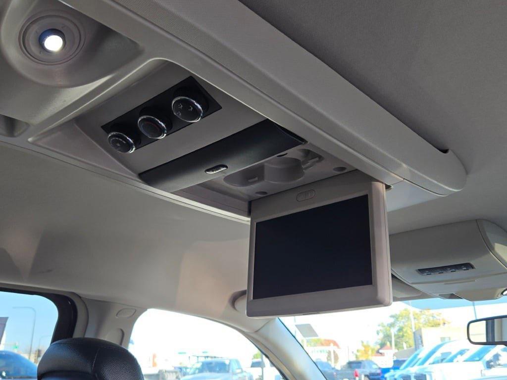 used 2016 Chrysler Town & Country car, priced at $11,795