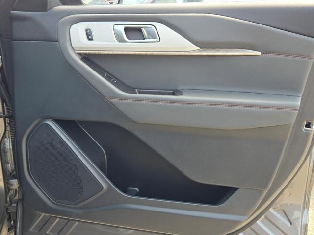 used 2025 Ford Explorer car, priced at $40,500