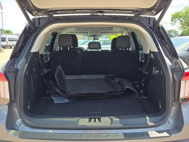 used 2025 Ford Explorer car, priced at $40,500