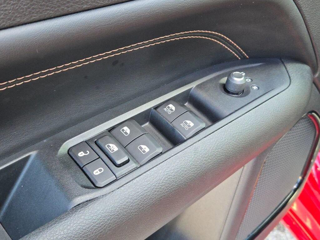 used 2022 Jeep Compass car, priced at $22,995