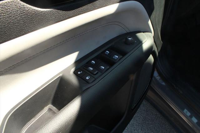 used 2024 Jeep Compass car, priced at $25,997