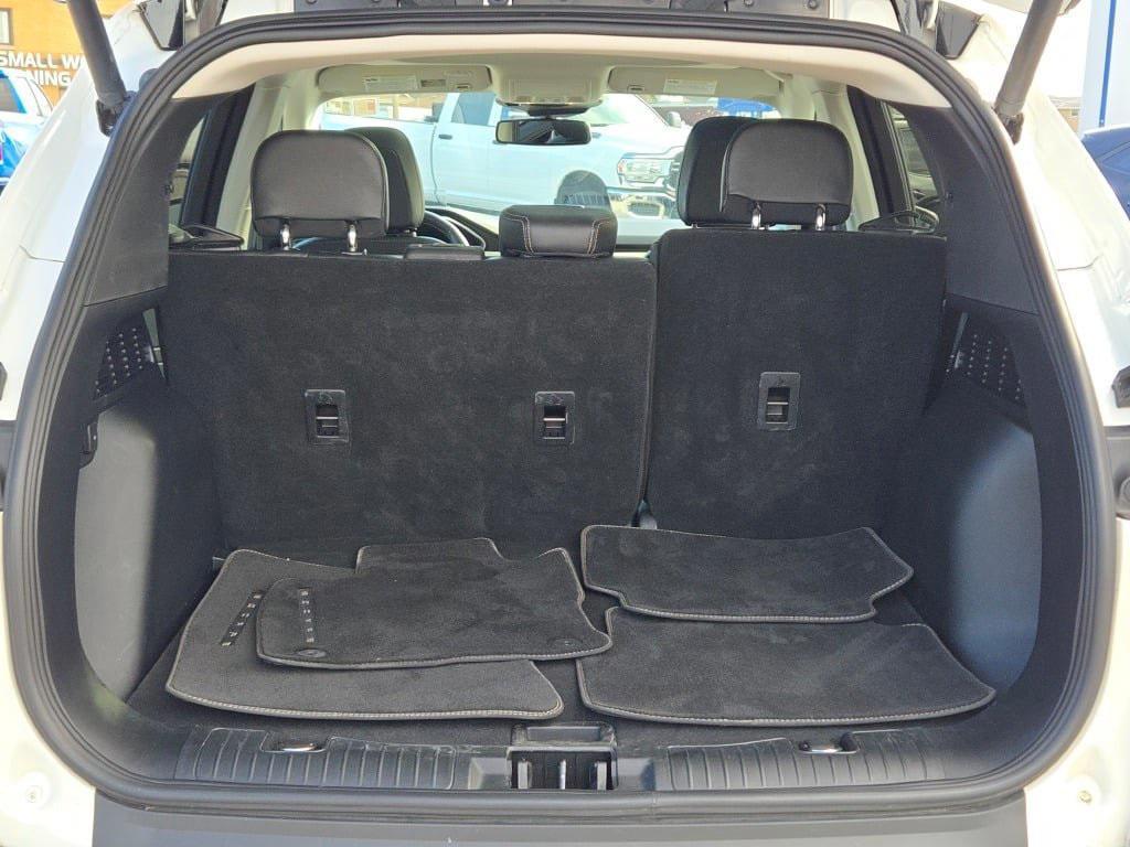used 2022 Ford Escape car, priced at $24,995