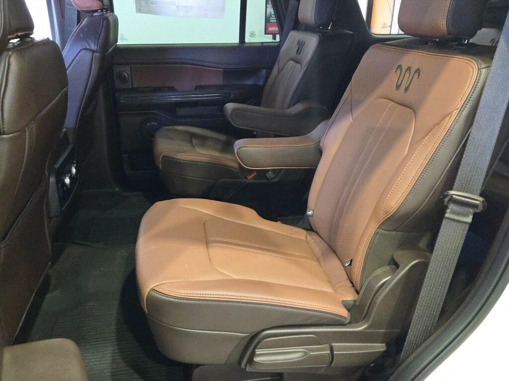 used 2024 Ford Expedition car, priced at $77,877