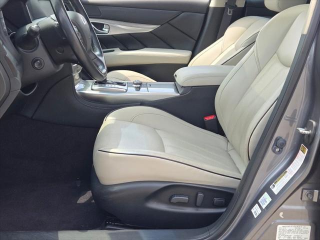 used 2016 INFINITI Q70 car, priced at $20,000