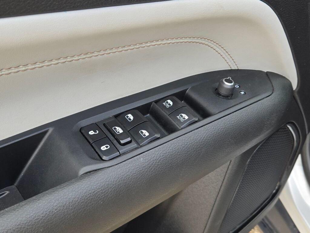 used 2025 Jeep Compass car, priced at $25,700