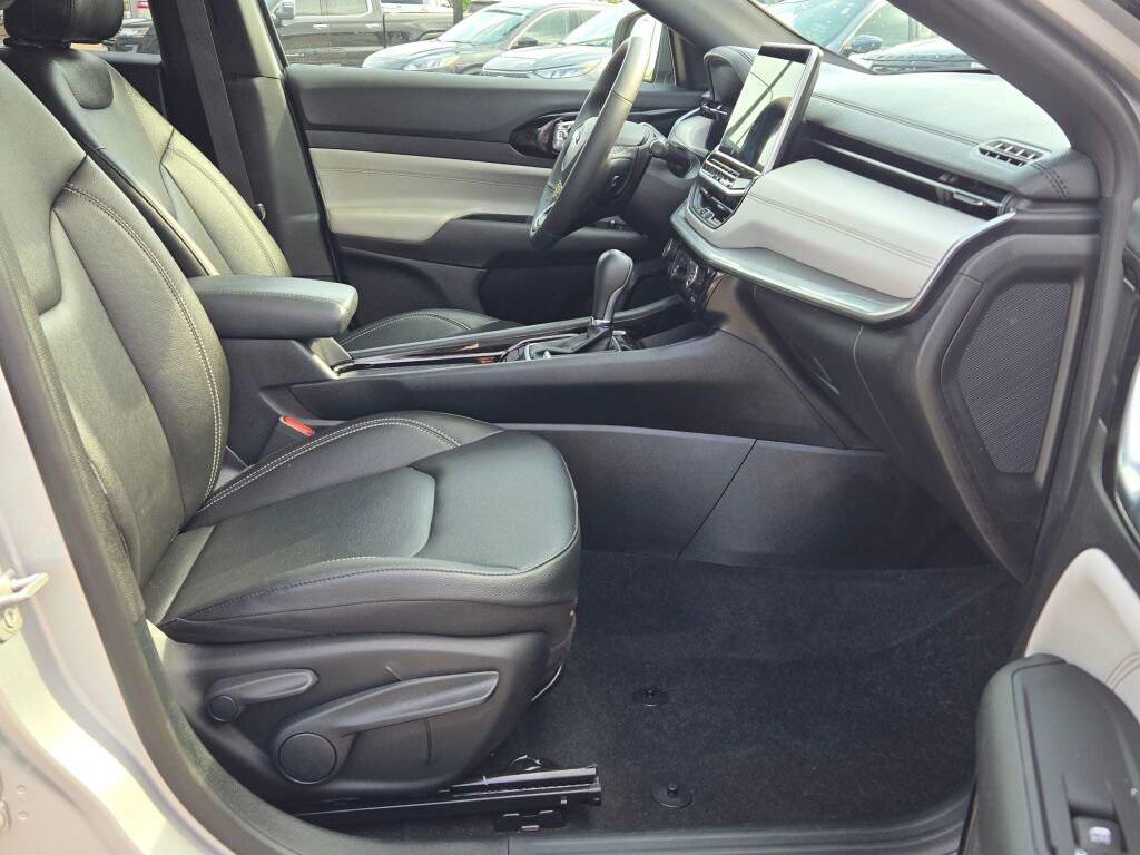 used 2025 Jeep Compass car, priced at $25,700