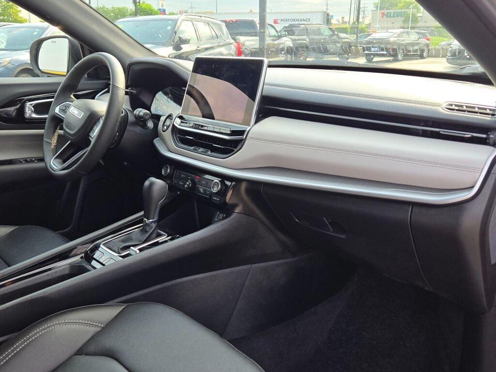 used 2025 Jeep Compass car, priced at $25,700