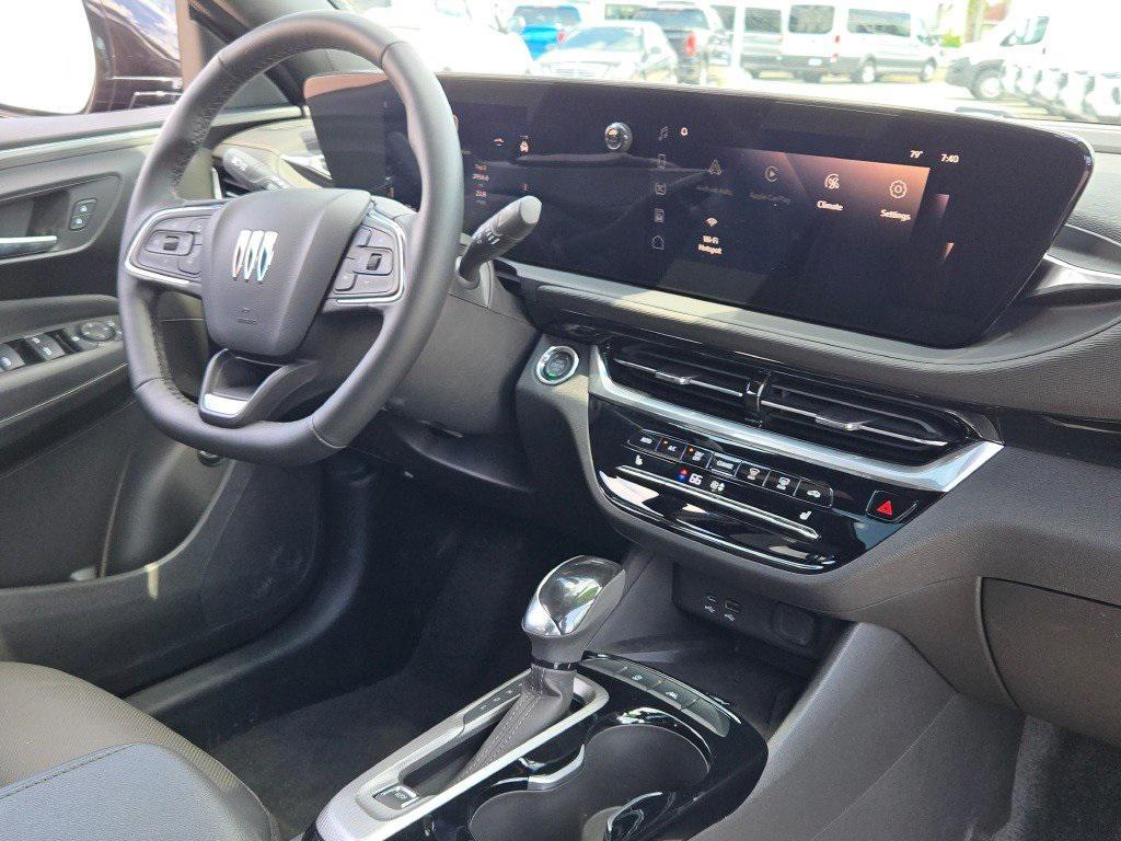 used 2024 Buick Envista car, priced at $28,000