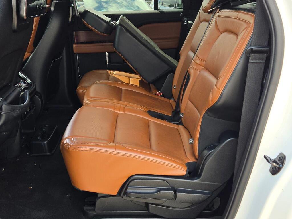 used 2021 Lincoln Navigator car, priced at $46,995
