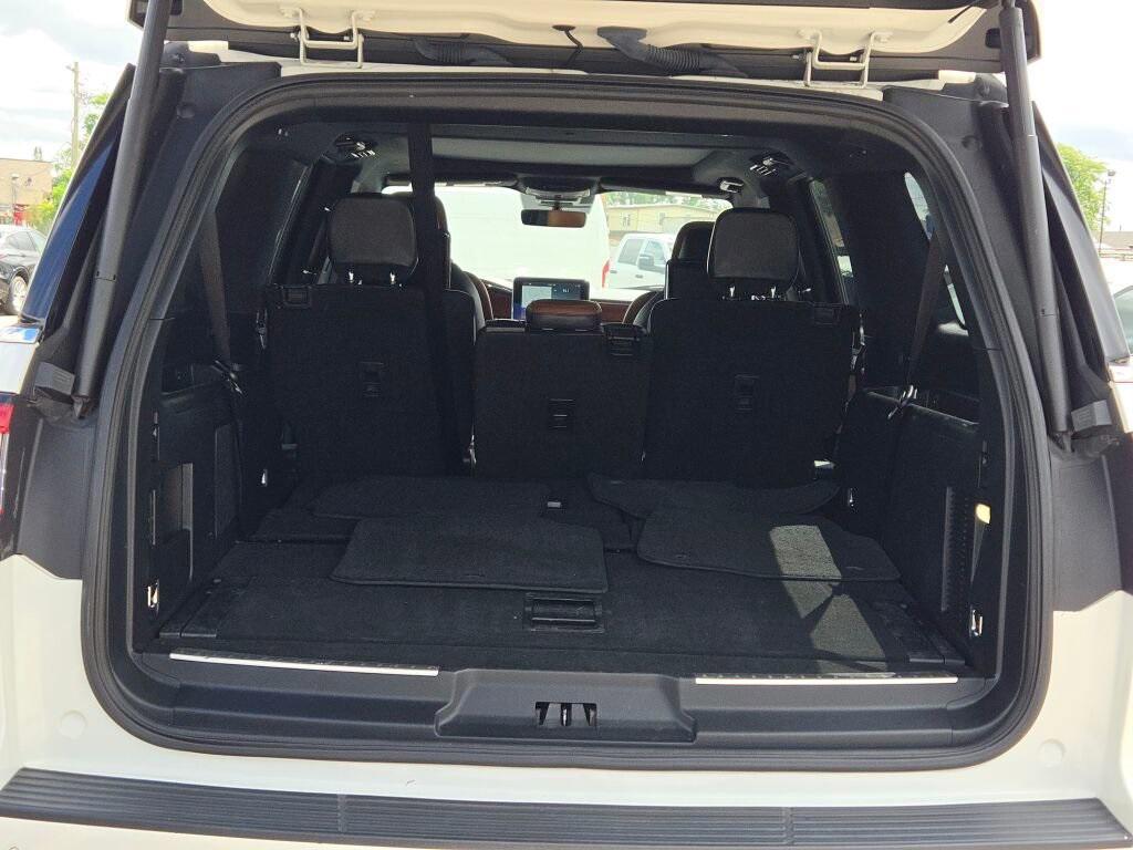 used 2021 Lincoln Navigator car, priced at $46,995