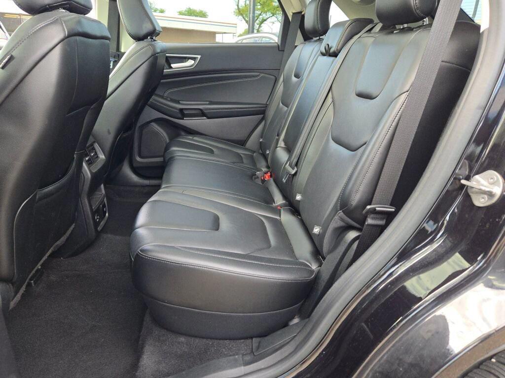 used 2021 Ford Edge car, priced at $20,900