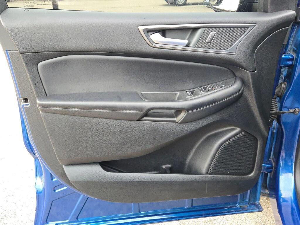 used 2022 Ford Edge car, priced at $24,995