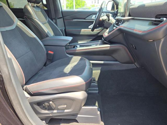 used 2025 Ford Explorer car, priced at $55,000