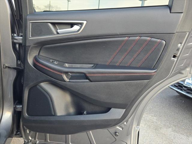 used 2022 Ford Edge car, priced at $27,597