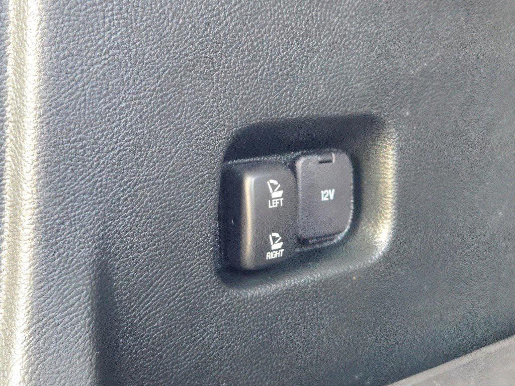 used 2022 Ford Edge car, priced at $25,000