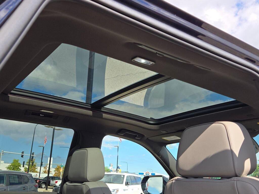 used 2022 GMC Yukon car, priced at $55,995