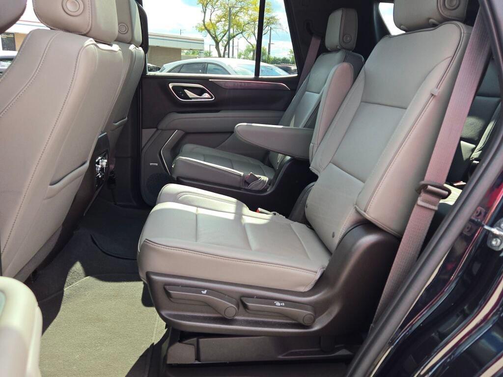 used 2022 GMC Yukon car, priced at $55,995