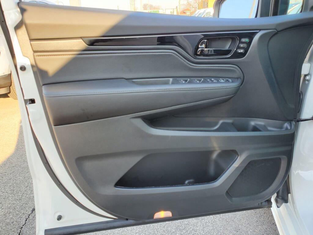 used 2024 Honda Odyssey car, priced at $43,500
