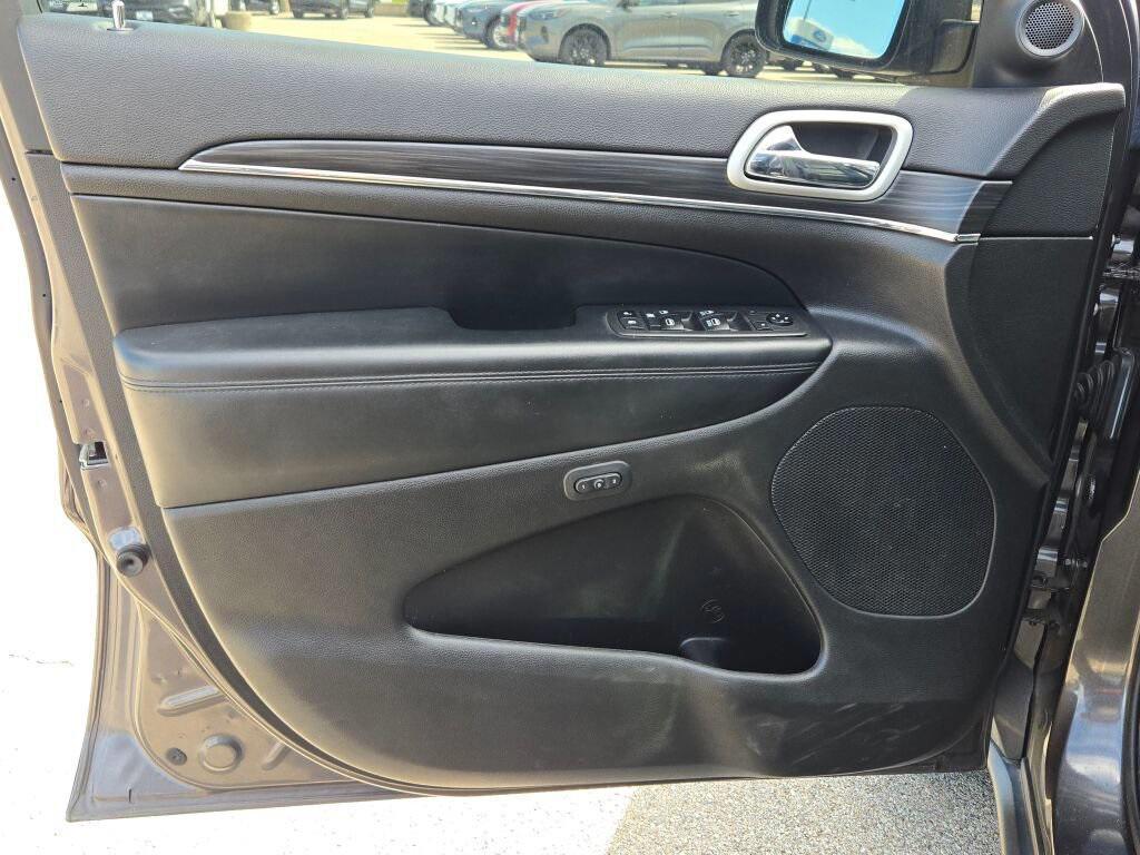used 2021 Jeep Grand Cherokee car, priced at $23,995