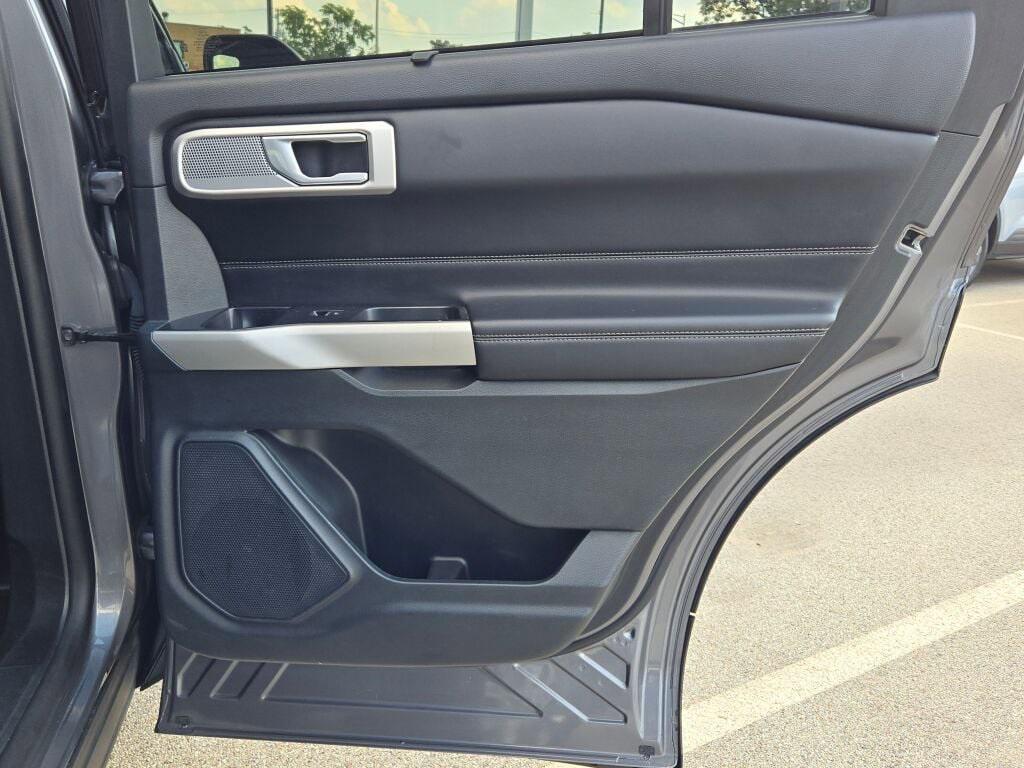 used 2021 Ford Explorer car, priced at $29,900