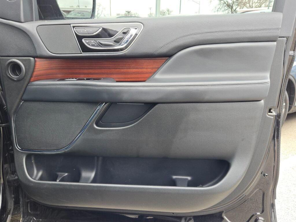 used 2023 Lincoln Navigator car, priced at $57,995
