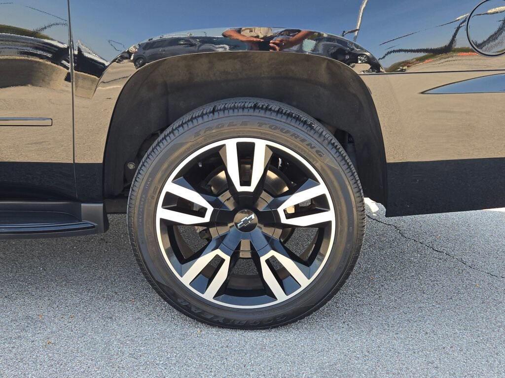 used 2019 Chevrolet Suburban car, priced at $36,995