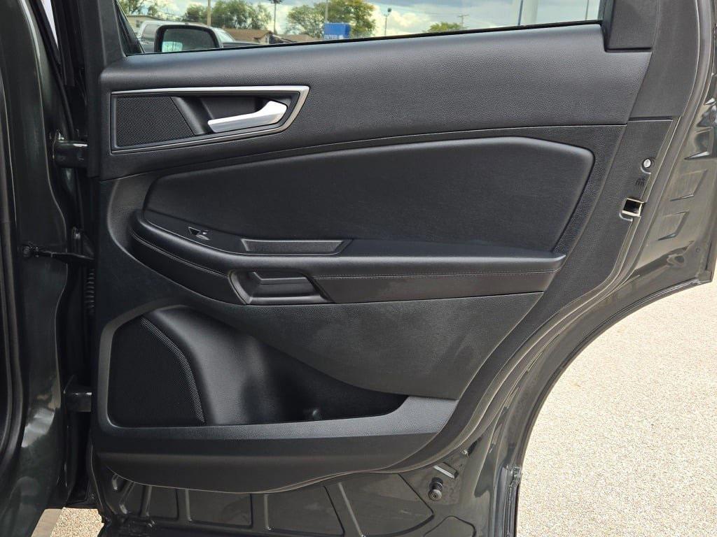 used 2022 Ford Edge car, priced at $24,995