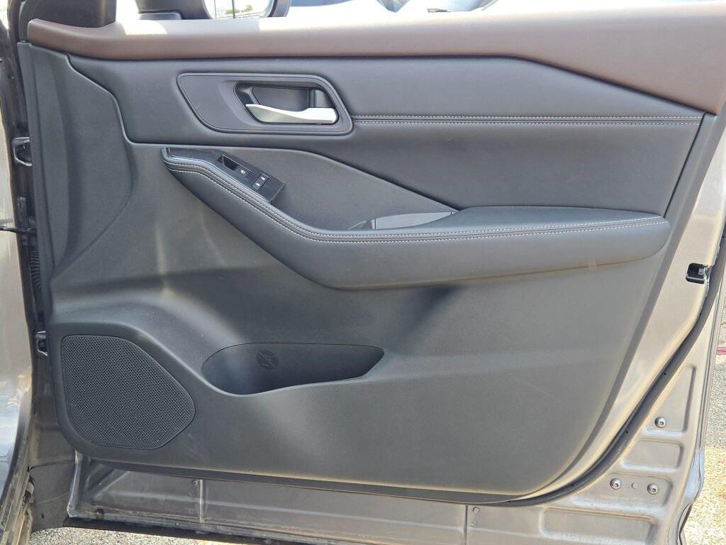 used 2023 Nissan Rogue car, priced at $25,995