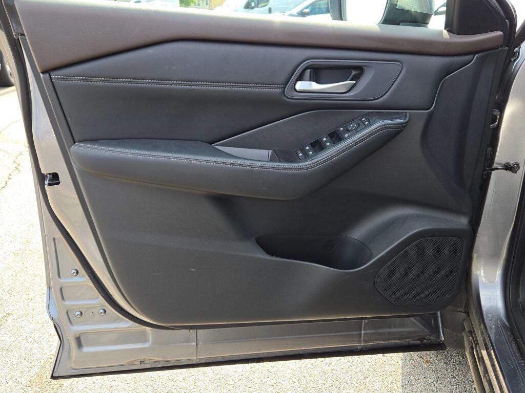 used 2023 Nissan Rogue car, priced at $25,995