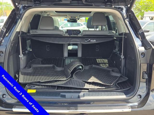 used 2022 Toyota Highlander car, priced at $44,897