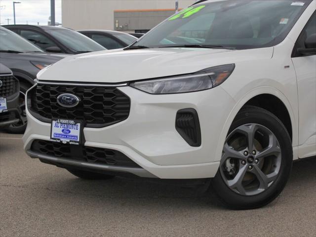 used 2024 Ford Escape car, priced at $26,000