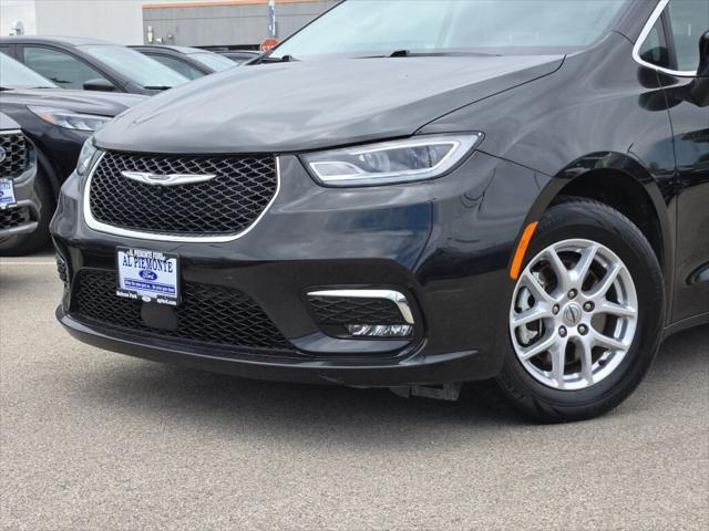used 2023 Chrysler Pacifica car, priced at $25,000