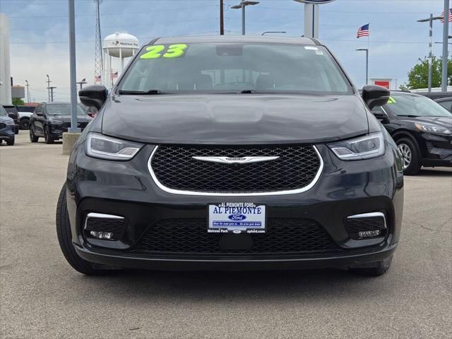 used 2023 Chrysler Pacifica car, priced at $25,000
