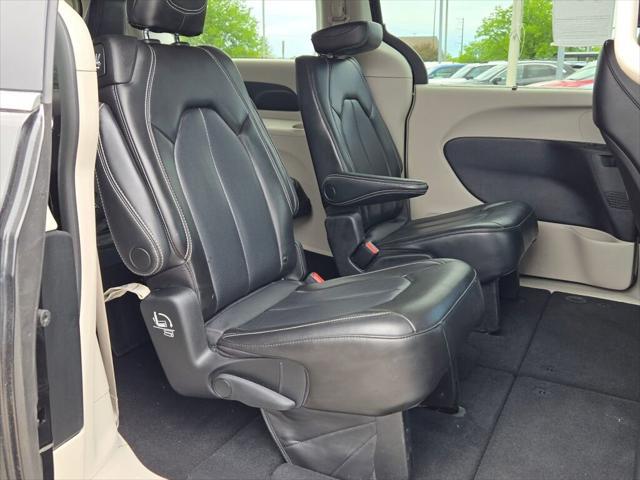 used 2023 Chrysler Pacifica car, priced at $25,000