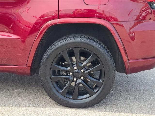used 2018 Jeep Grand Cherokee car, priced at $19,000