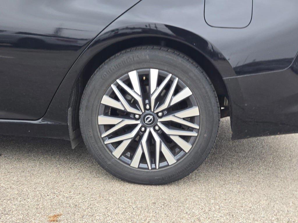 used 2023 Nissan Altima car, priced at $19,695