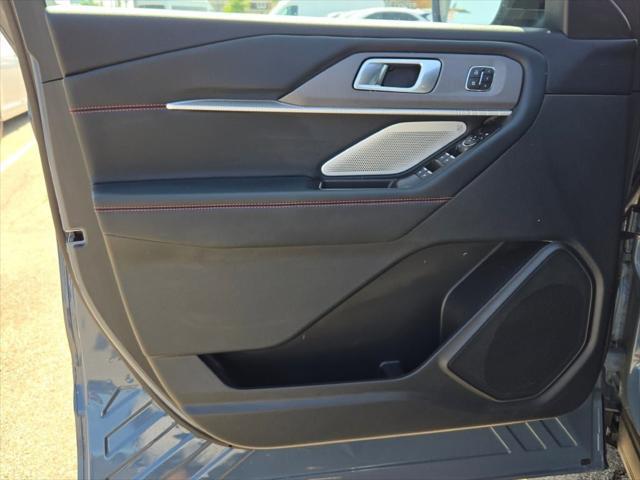 used 2025 Ford Explorer car, priced at $53,000