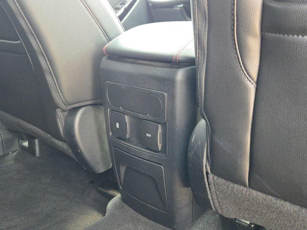 used 2022 Ford Explorer car, priced at $35,000