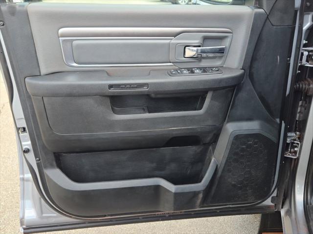 used 2022 Ram 1500 Classic car, priced at $33,877