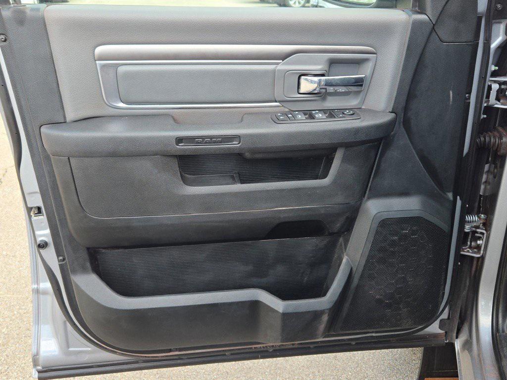 used 2022 Ram 1500 Classic car, priced at $31,295