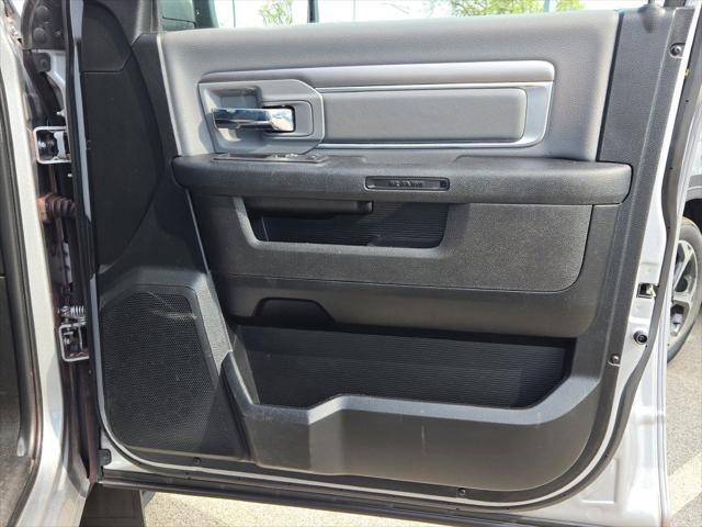 used 2022 Ram 1500 Classic car, priced at $34,000