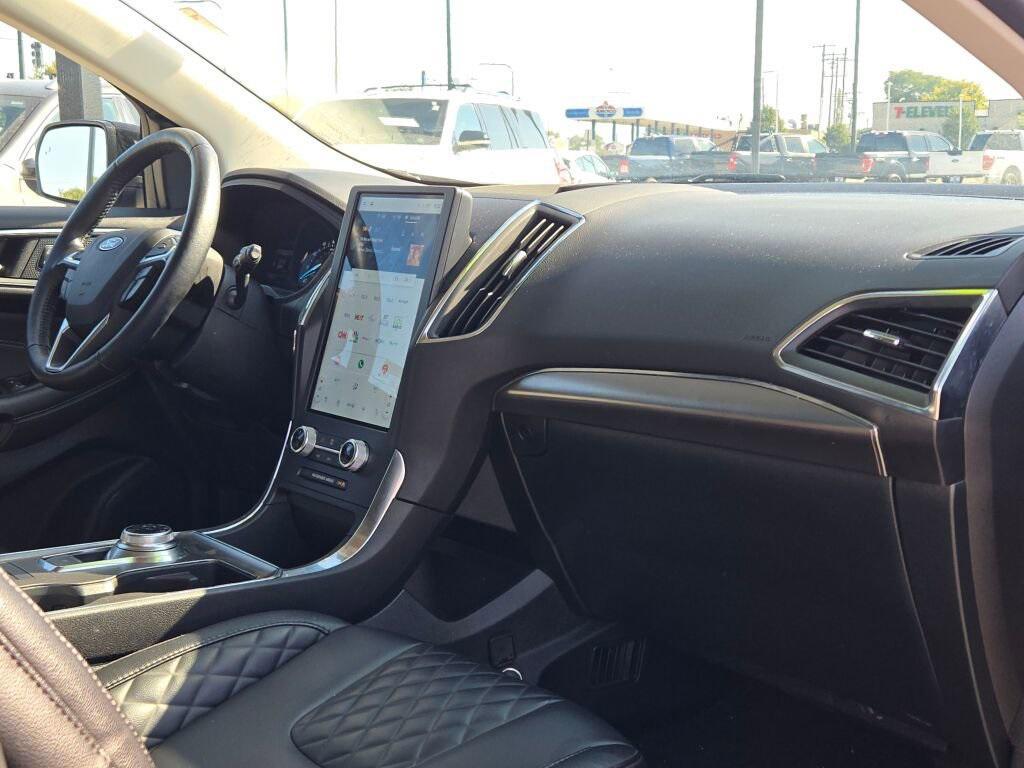 used 2024 Ford Edge car, priced at $28,495