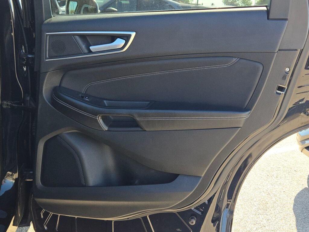 used 2024 Ford Edge car, priced at $28,495
