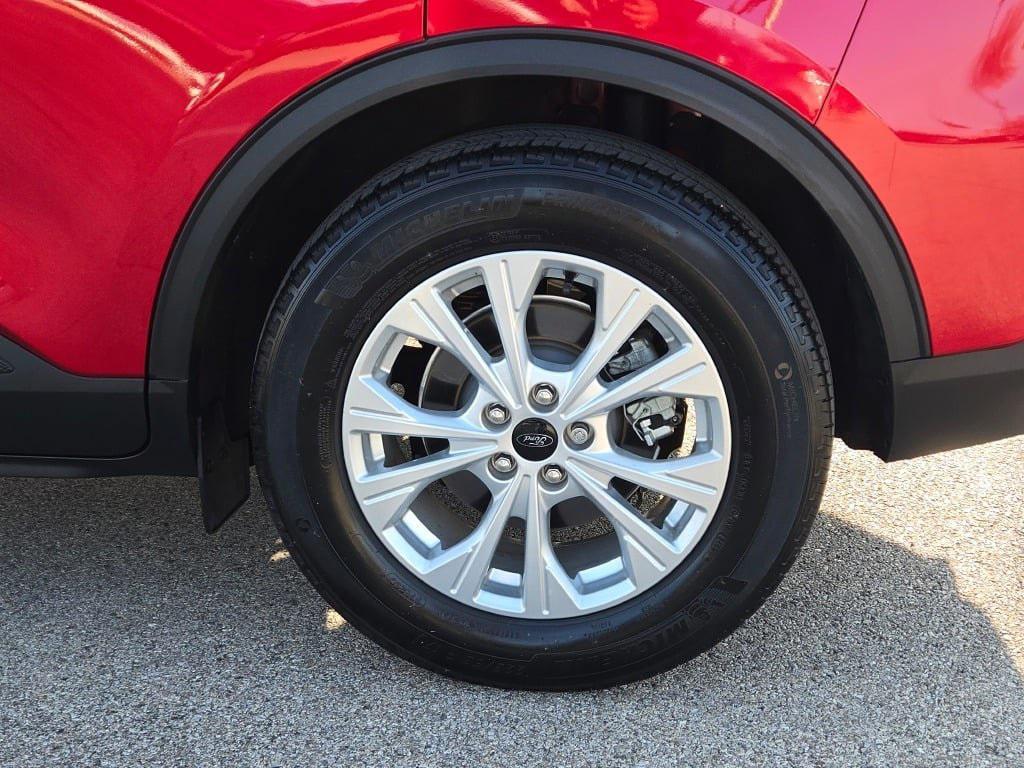 used 2023 Ford Escape car, priced at $21,895