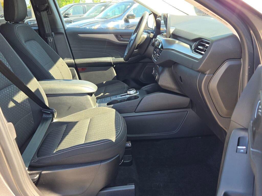 used 2023 Ford Escape car, priced at $25,900