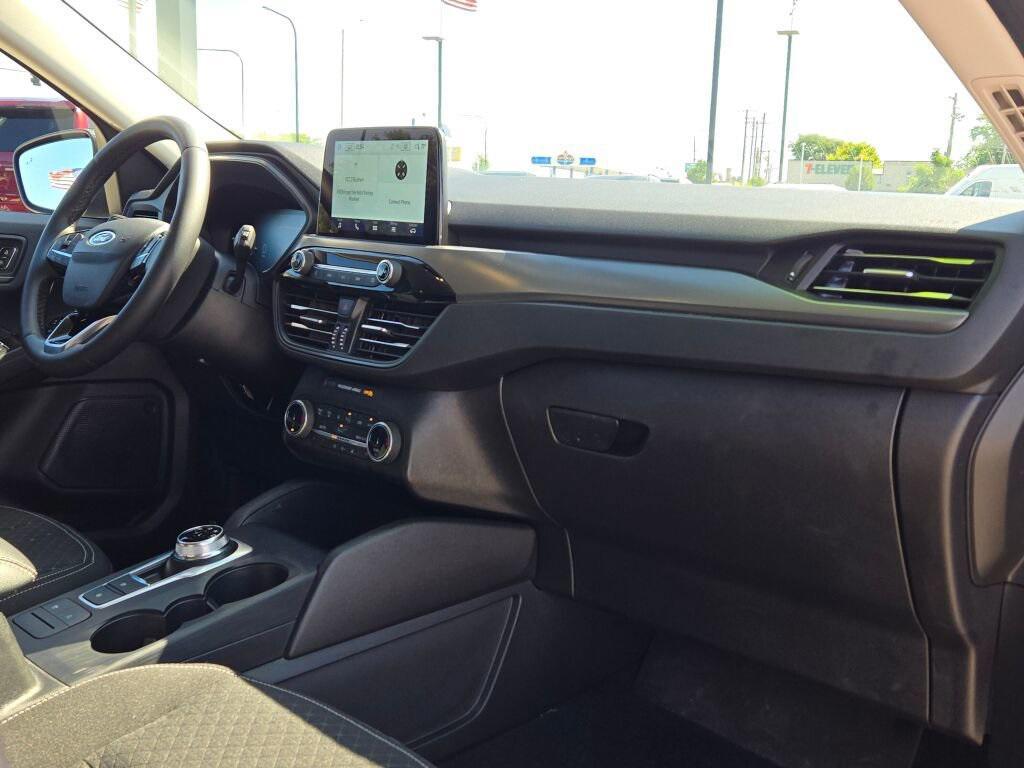 used 2023 Ford Escape car, priced at $25,900