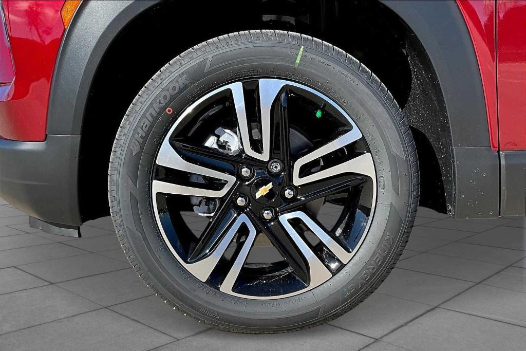 new 2025 Chevrolet TrailBlazer car, priced at $26,955