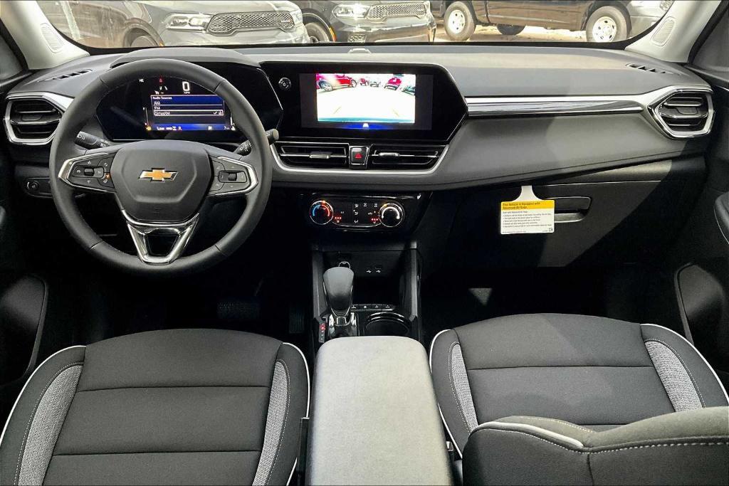 new 2025 Chevrolet TrailBlazer car, priced at $26,955