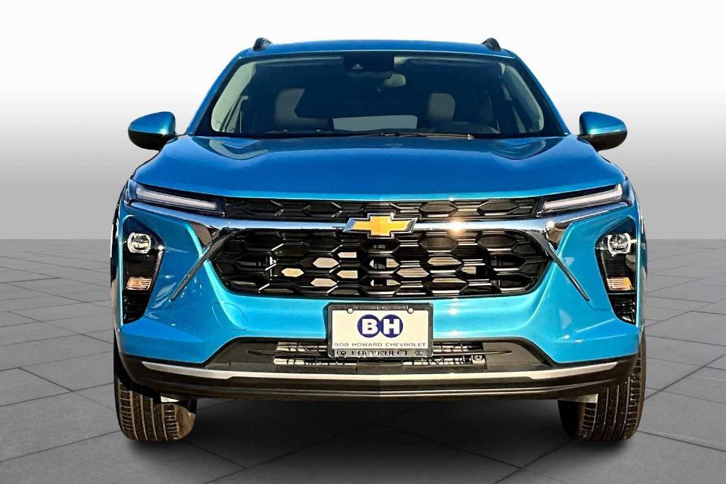 new 2025 Chevrolet Trax car, priced at $25,650