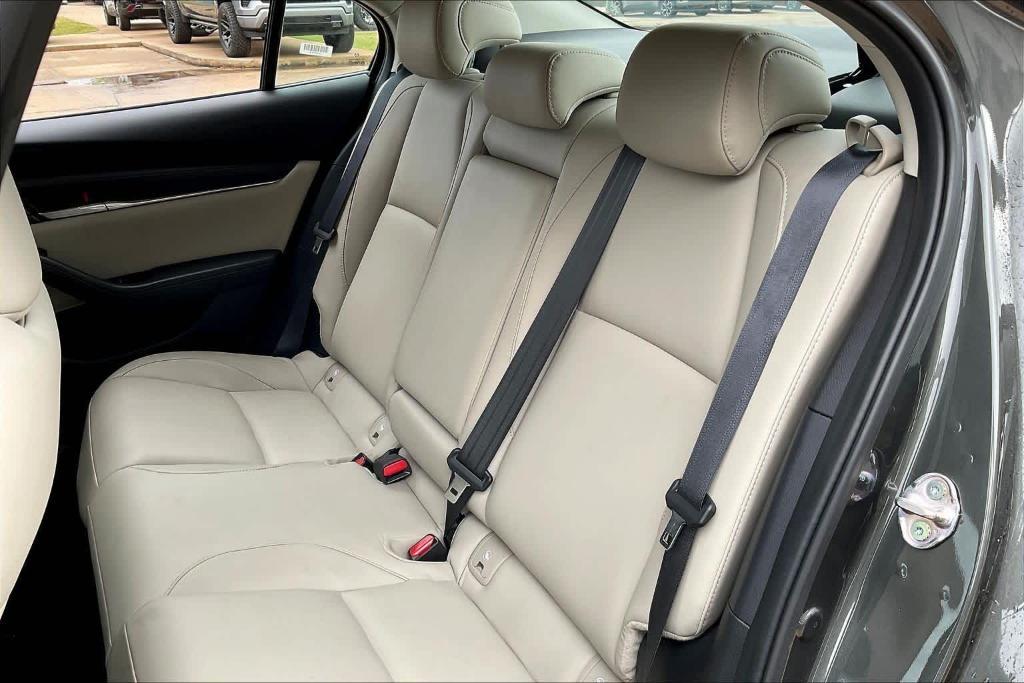 used 2025 Mazda Mazda3 car, priced at $22,302